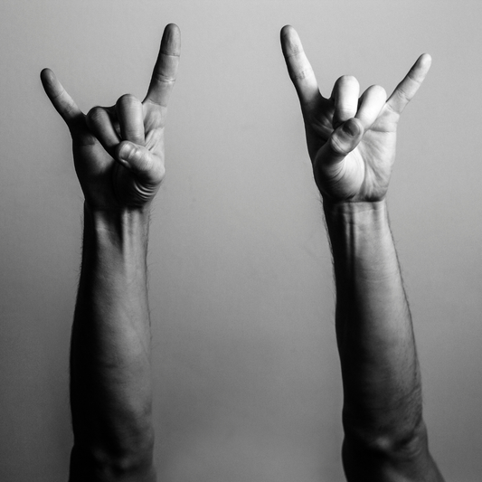 The Rise of Alternative First Dance Songs (and How Performers Can Use This Trend)