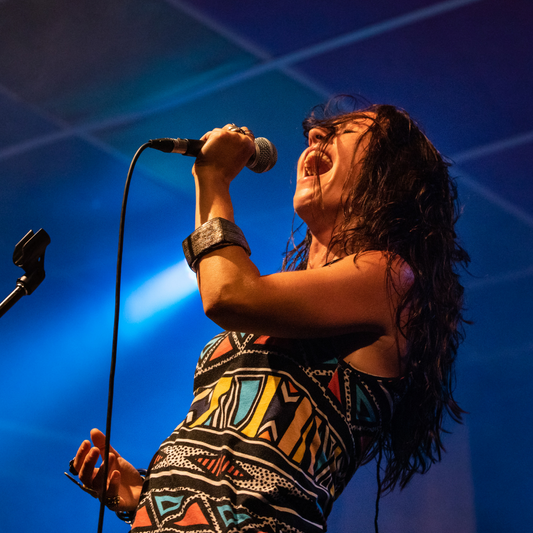 10 Quick Vocal Warm-Ups Every Wedding Singer Should Know